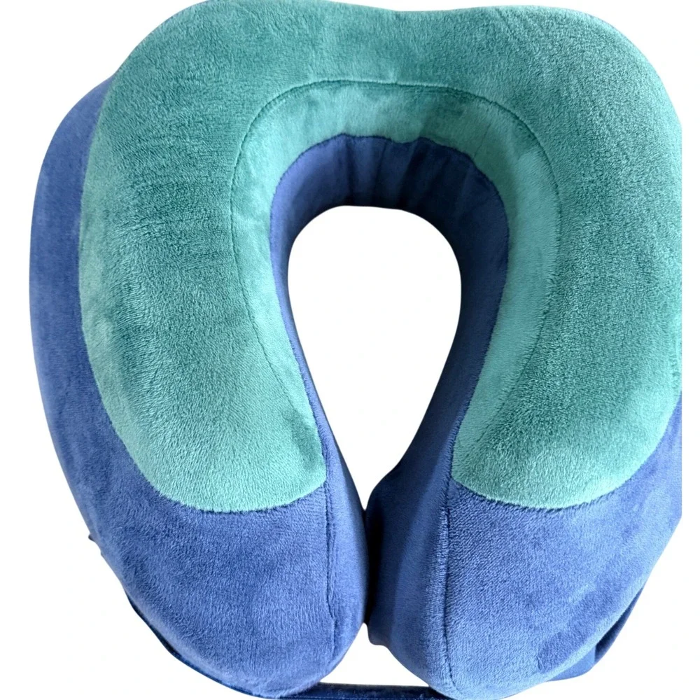 Cabeau Evolution Earth Travel Neck Pillow Blue Green Memory Foam Eco-Friendly